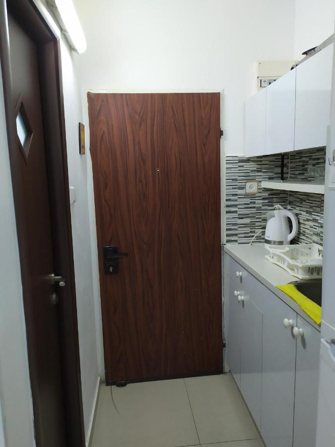 Nelly'S Housing Unit Apartment Eilat Exterior photo
